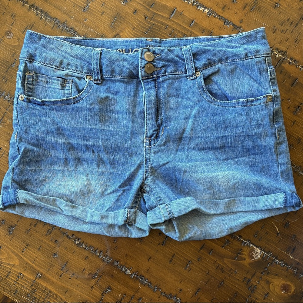 Rue 21 light washed Denim Blue Women's Shorts